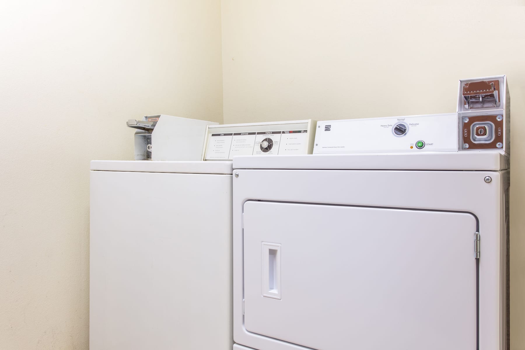 Days Inn by Wyndham Phenix City Near Fort Moore