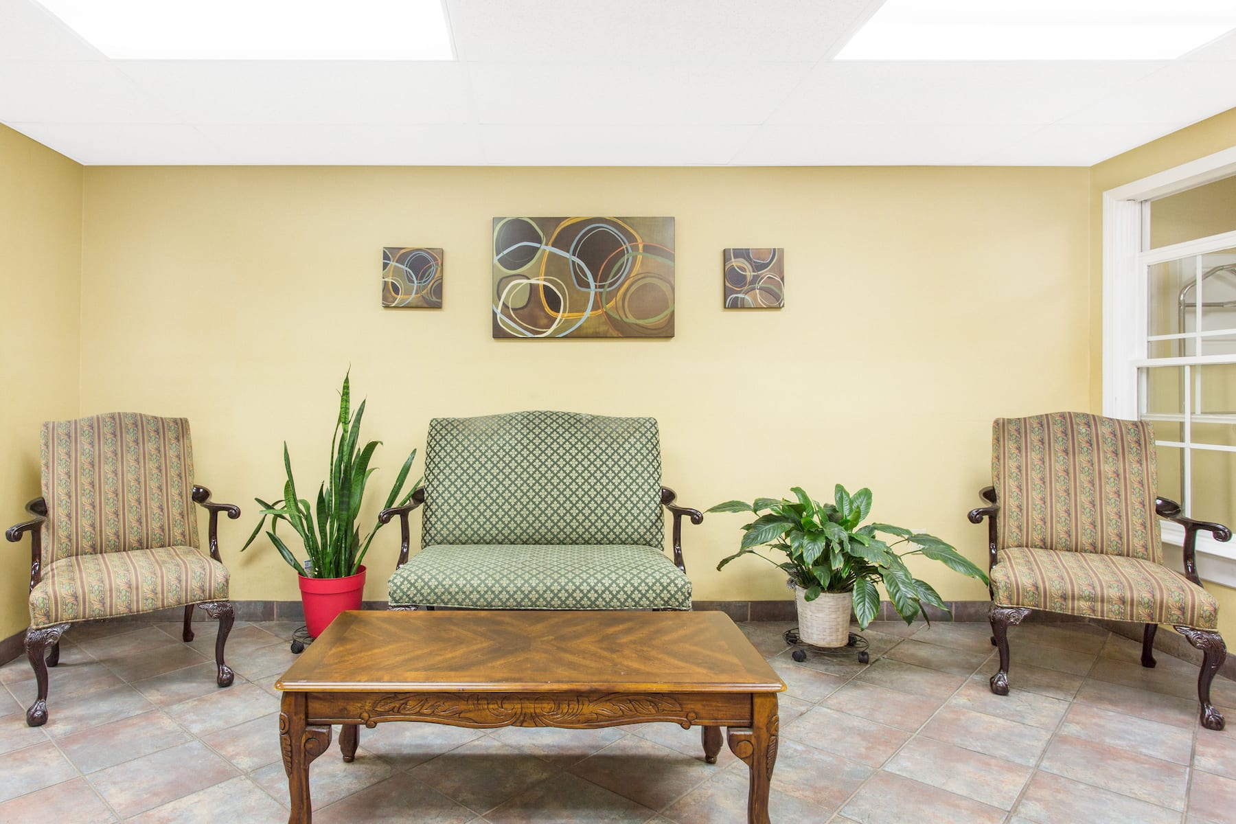 Days Inn by Wyndham Phenix City Near Fort Moore